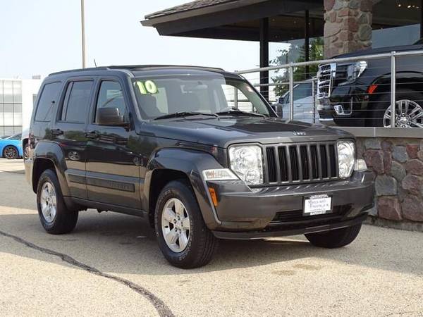 2010 Jeep Liberty 4WD 4dr Sport - cars & trucks - by dealer -... for sale in Barrington, IL – photo 2