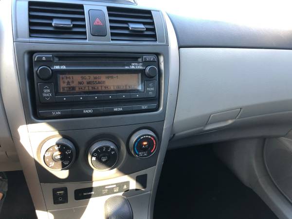 2012 Toyota Corolla-low miles reliable !!! for sale in Kahului, HI – photo 8