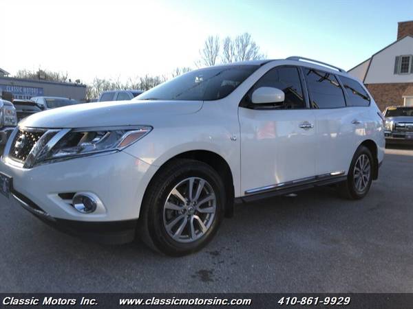 2015 Nissan Pathfinder SL 4X4 LOADED! LOW MILES! - cars & for sale in Finksburg, MD – photo 2