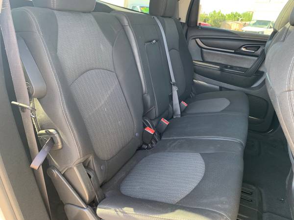 2014 CHEVROLET TRAVERSE LT - SEATING FOR 8 - SUPER CLEAN - GOOD MILES for sale in Mesa, AZ – photo 9