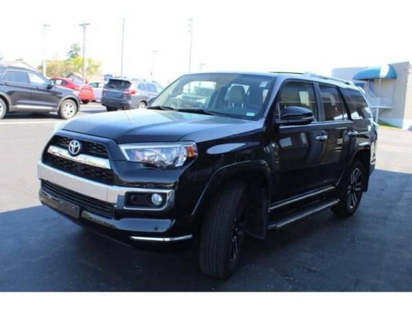 2018 Toyota 4Runner LIMITED - - by dealer - vehicle for sale in Saint Louis, MO – photo 16