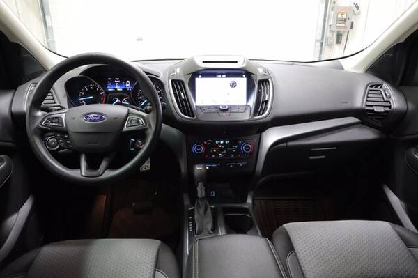 2017 Ford Escape SE - - by dealer - vehicle automotive for sale in Menomonie, WI – photo 3