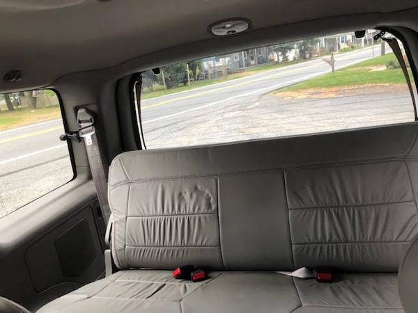 2002 Lincoln Navigator - cars & trucks - by dealer - vehicle... for sale in Manheim, PA – photo 9