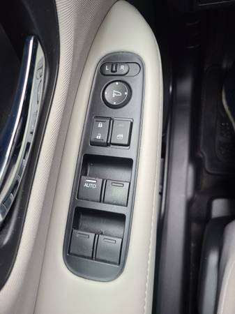 HR-V 2018 Silver LX for sale in STATEN ISLAND, NY – photo 22