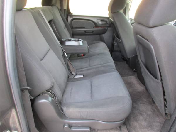 2011 CHEVROLET SUBURBAN TEXAS EDITION! 5.3L V8! THIRD ROW SEAT! for sale in El Paso, TX – photo 15