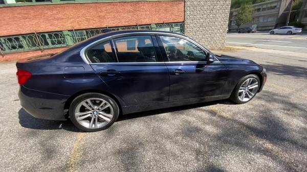 2017 BMW 330i xDrive - - by dealer - vehicle for sale in Great Neck, NY – photo 22