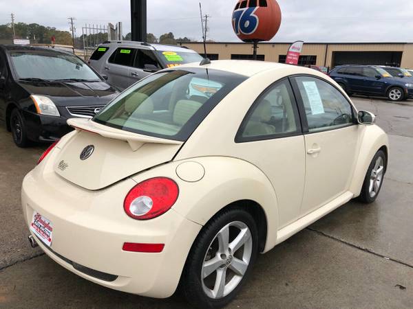 2006 *Volkswagen* *New Beetle Coupe* *2dr 2.5L Automati - cars &... for sale in Hueytown, AL – photo 4