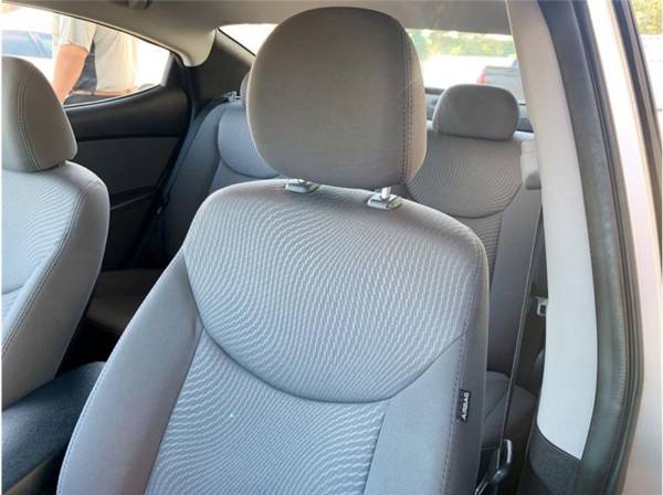 *2016* *Hyundai* *Elantra* *SE Sedan 4D* for sale in Pasco, WA – photo 13