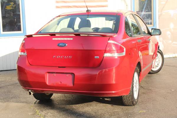 2011 FORD FOCUS * SUPER CLEAN * AUX INPUT * WARRANTY *** for sale in Highland, IL – photo 10