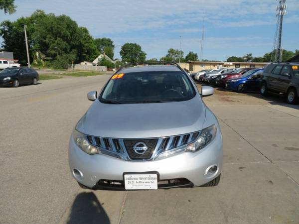2009 Nissan Murano AWD 4dr S 96, 000 miles 6999 for sale in Waterloo, IA – photo 2