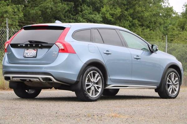2018 Volvo V60 Cross Country AWD - - by dealer for sale in Healdsburg, CA – photo 7