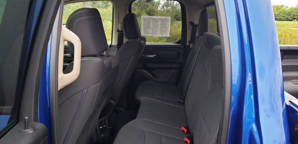 ~ ~ ~ 2019 RAM 1500 Tradesman Quad Cab 4x4 ( ONLY 6K MILES!!! ) ~ ~... for sale in Mukwonago, WI – photo 14