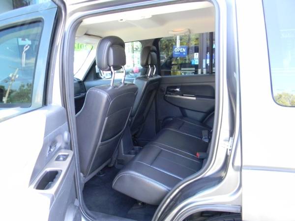 2012 Jeep Liberty LIMITED JET 4WD 6 CYL. SUV for sale in Plaistow, NH – photo 13
