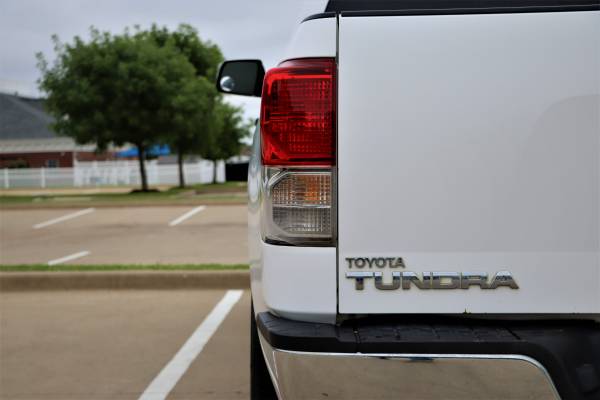 2011 TOYOTA TUNDRA SR5 CLEAN TITLE PICKUP TRUCK - - by for sale in McKinney, TX – photo 10