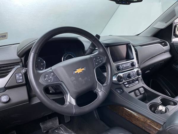 2017 Chevy Chevrolet Tahoe LT Sport Utility 4D suv Gray - FINANCE -... for sale in Atlanta, CA – photo 20