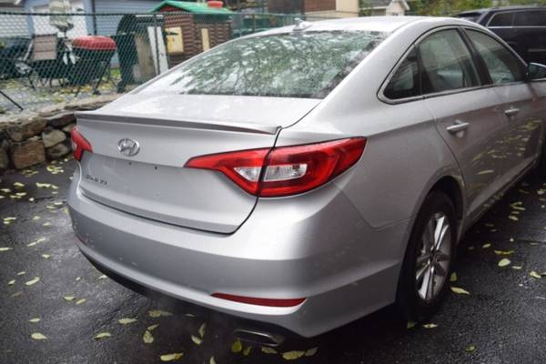 *2015* *Hyundai* *Sonata* *SE 4dr Sedan* - cars & trucks - by dealer... for sale in Paterson, PA – photo 22