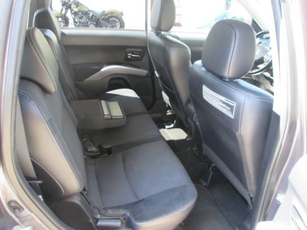 2009 Mitsubishi Outlander XLS AWD ** 102,490 Miles for sale in Peabody, MA – photo 8