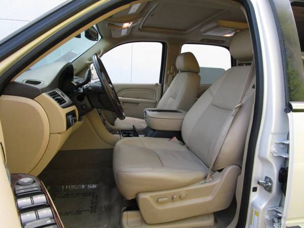 2012 Cadillac ESCALADE - NAVI - REAR CAMERA - 8 SEATER - DVD for sale in Sacramento , CA – photo 6