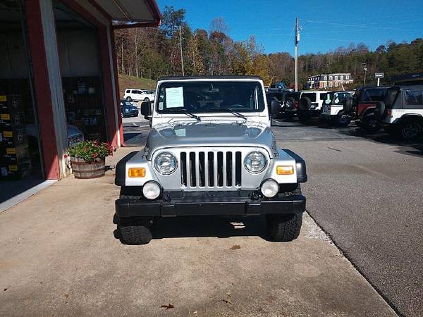 2006 Jeep Wrangler Unlimited Rubicon 4WD - cars & trucks - by dealer... for sale in Cleveland, SC – photo 3