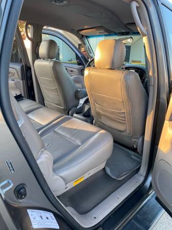 2005 Toyota Sequoia 4wd 3 rows - cars & trucks - by owner - vehicle... for sale in Bentonville, AR – photo 7