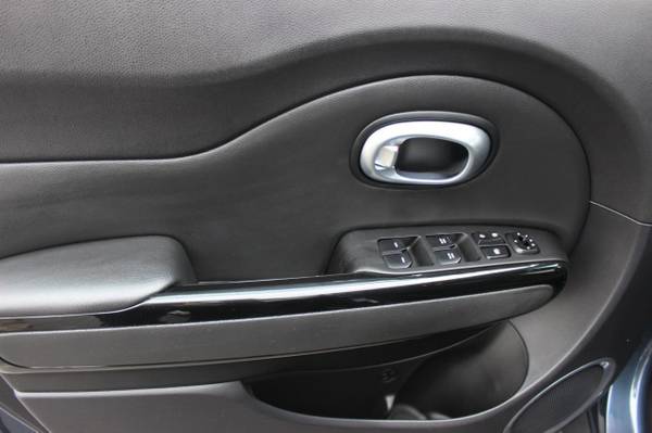 2015 Kia Soul NAVIGATION HEATED SEATS BLUE - - by for sale in milwaukee, WI – photo 16