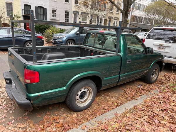 Chevrolet S-10 - cars & trucks - by owner - vehicle automotive sale for sale in Washington, District Of Columbia – photo 2