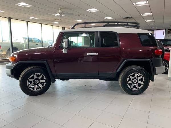 2007 TOYOTA FJ CRUISER - cars & trucks - by dealer - vehicle... for sale in Springfield, IL – photo 4