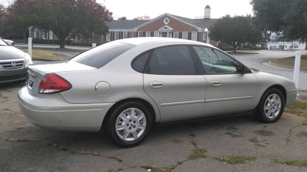 2005 Ford Taurus SE - - by dealer - vehicle automotive for sale in Perry, GA – photo 3