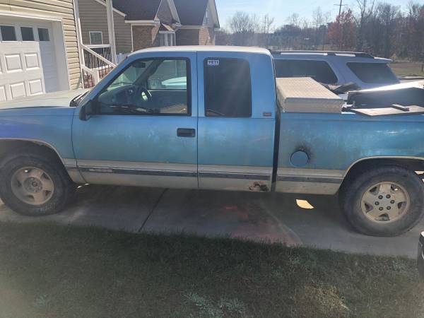 1995 Chevy Pickup 4x4 - cars & trucks - by owner - vehicle... for sale in Colonial Heights, VA – photo 5