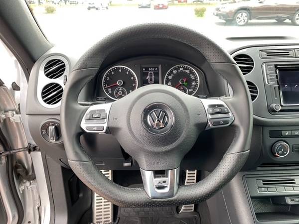 2016 Volkswagen Tiguan 2 0T R-Line - - by dealer for sale in Georgetown, TX – photo 16