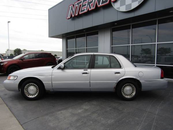 2000 *Mercury* *Grand Marquis* *LS* - cars & trucks - by dealer -... for sale in Council Bluffs, NE – photo 4