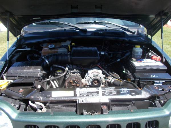 JEEP LOW MILES LIBERTY 4X4 2003 105 K MILES - - by for sale in Middleton, MA – photo 13