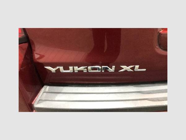 2017 GMC Yukon XL SLT - cars & trucks - by dealer - vehicle... for sale in Fresno, CA – photo 12