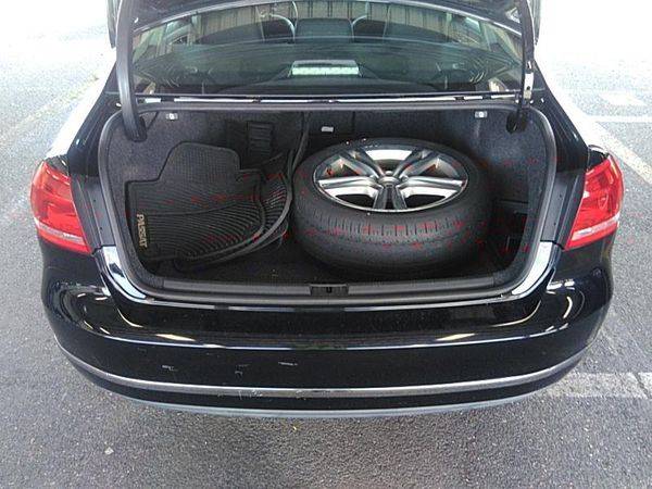 2012 Volkswagen Passat 2.0L TDI SEL Premium - WHOLESALE PRICING! for sale in Fredericksburg, VA – photo 7