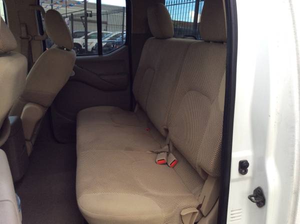 SUPER CLEAN!!! 2010 Nissan Frontier Crew Cab 4WD ***FREE WARRANTY***... for sale in Metairie, LA – photo 16