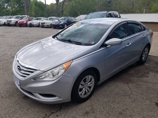 2012 Hyundai sonata - - by dealer - vehicle automotive for sale in Parkersburg , WV – photo 2