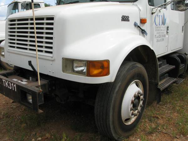 2000 International 4700 Service Truck Automatic for sale in Marietta, GA – photo 12