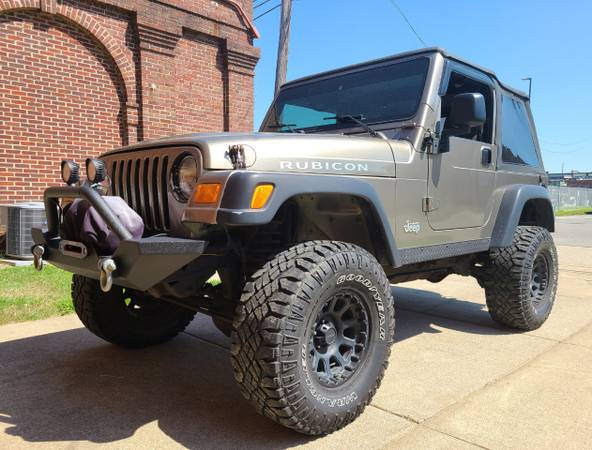 2003 Jeep Wrangler Rubicon - - by dealer - vehicle for sale in Jeffersonville, OH – photo 2