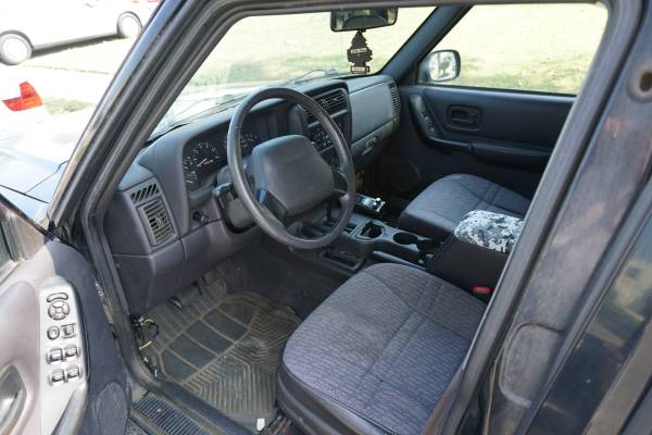 2000 Clean Jeep Cherokee XJ - $2650 OBO for sale in Howell, NJ – photo 5