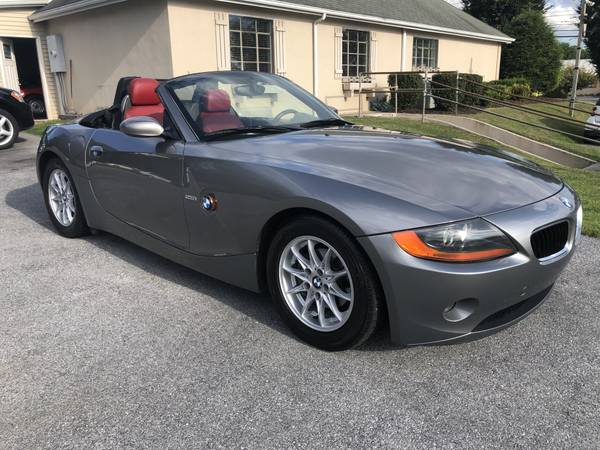 2003 BMW Z4 Automatic Grey over Red Leather Excellent Condition for sale in Palmyra, PA – photo 4