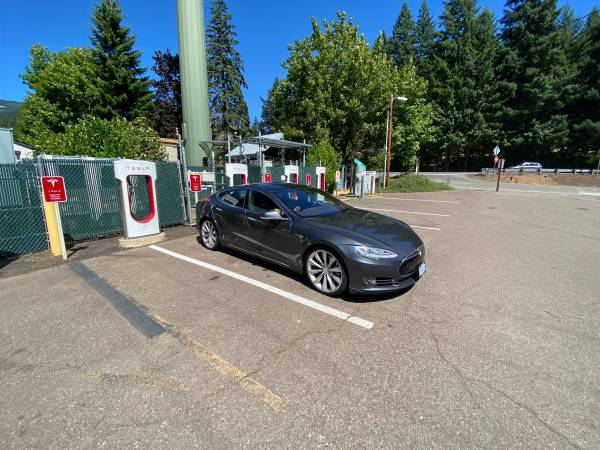 2015 Tesla Model S Midnight Silver 21inch Rims Free Super Charging -... for sale in Portland, OR – photo 6