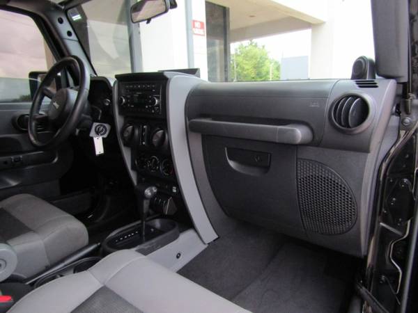 2009 Jeep Wrangler Unlimited RWD 4dr X for sale in Watauga (N. Fort Worth), TX – photo 17