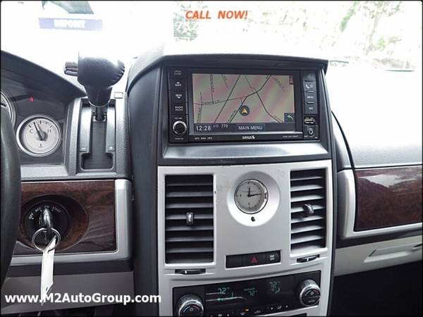 2010 Chrysler Town Country Touring Plus 4dr Mini Van for sale in East Brunswick, NJ – photo 8
