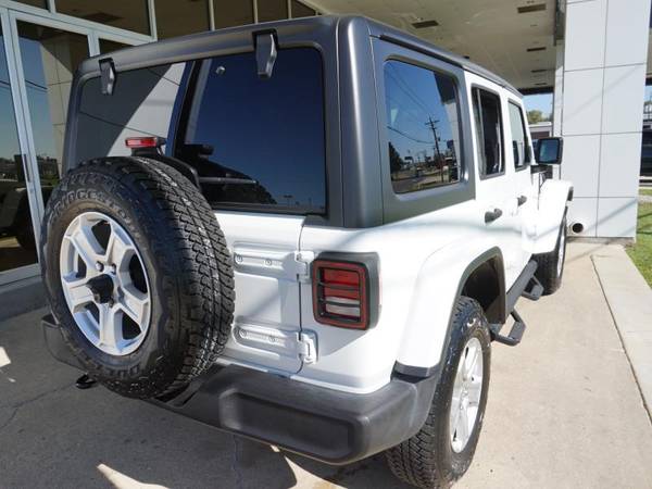 2018 Jeep Wrangler Unlimited Sport S 4WD hatchback Bright White -... for sale in Baton Rouge , LA – photo 7