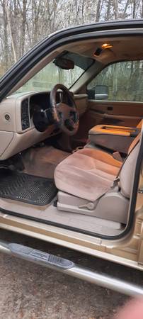 2004 GMC 2500 4x4 (NO RUST From Florida) for sale in Baxter, MN – photo 5