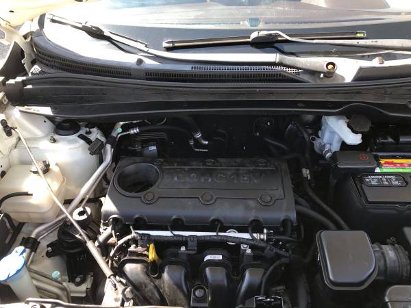 2010 Hyundai Tucson gls awd - - by dealer - vehicle for sale in Spokane, WA – photo 9