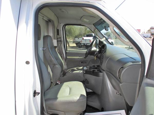 2006 Ford E350 Super Duty Cutaway Van With Service KUV Utility Bed for sale in Tucson, NM – photo 14