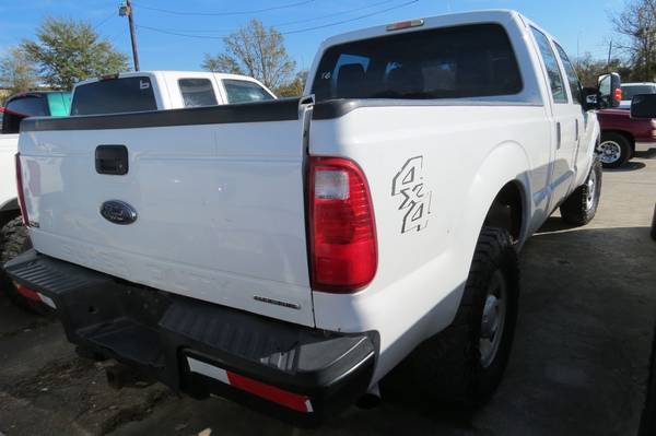 2013 Ford F250 XL Crew 4x4 - - by dealer - vehicle for sale in Monroe, LA – photo 4