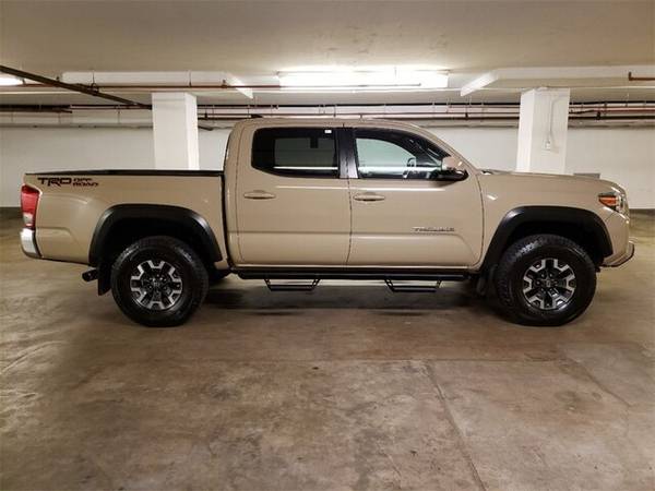 * 2017 Toyota Tacoma TRD Offroad* for sale in Beverly Hills, CA – photo 7
