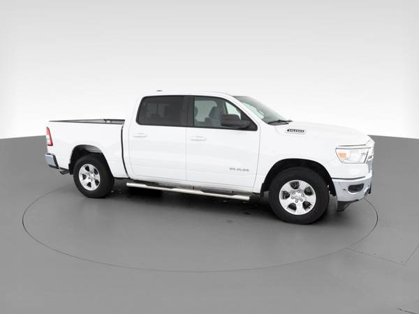 2019 Ram 1500 Crew Cab Big Horn Pickup 4D 5 1/2 ft pickup White - -... for sale in Louisville, KY – photo 14